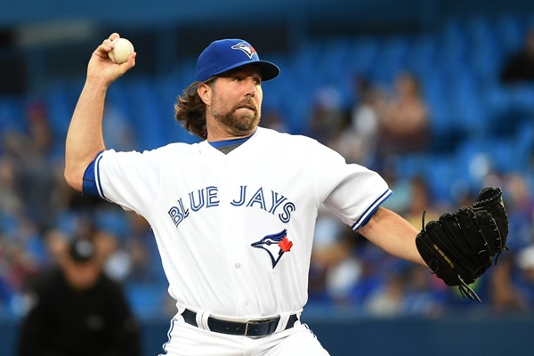 Daily Fantasy Baseball Picks: August 18, 2015