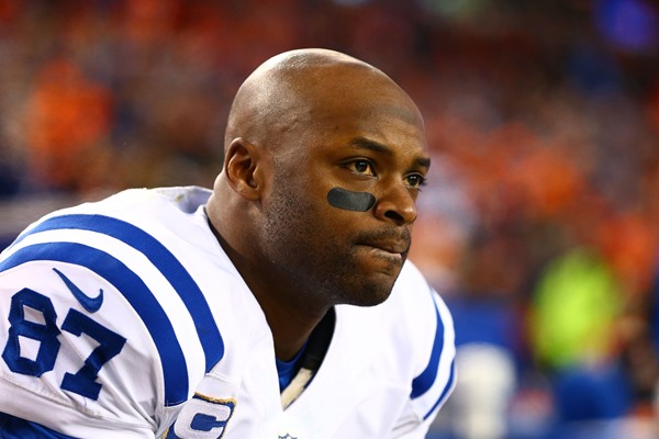 Report: New England Patriots Sign Reggie Wayne