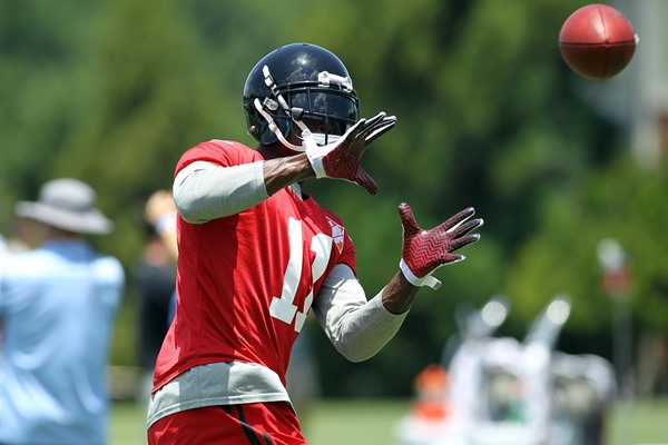 Report: Atlanta Falcons Sign Julio Jones to Five-Year Extension