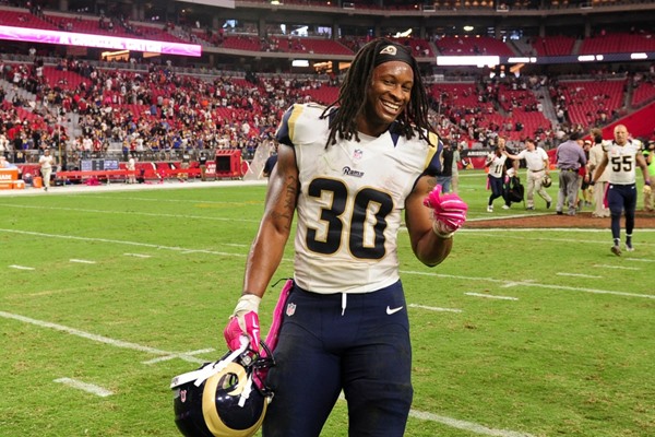 Assessing Todd Gurley's Value After Breakout Week 4 Performance