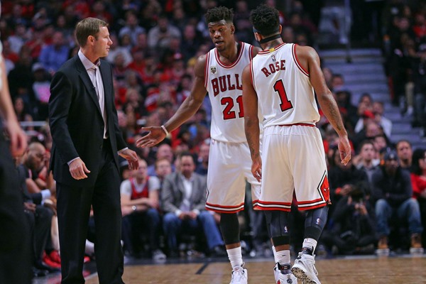 Bulls Hold Off Late Cavaliers Rally to Win Opener