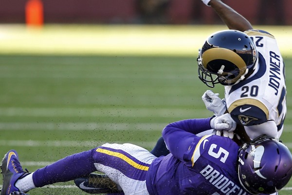 Vikings Upset Over Hit That Knocked Teddy Bridgewater Out