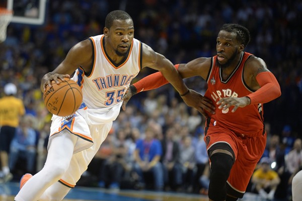 Kevin Durant Out At Least a Week