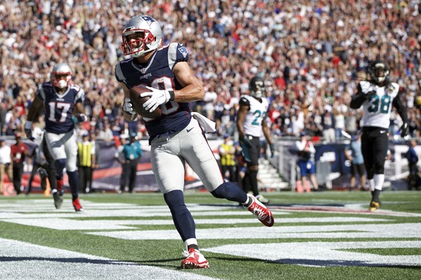 Fantasy Football: Bid Recommendations for Week 11