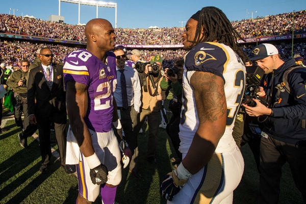 Last Minute DraftKings Tip, Week 11: Don't Avoid Top-End Running Backs