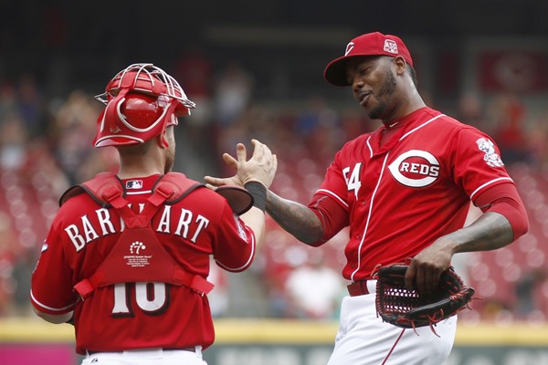 Report: Los Angeles Dodgers Acquire Aroldis Chapman