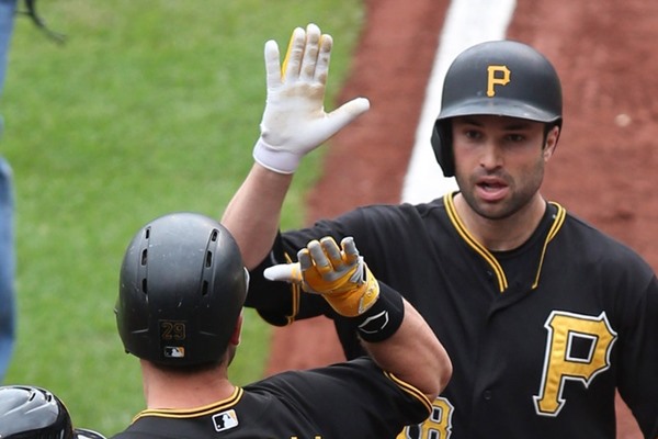 New York Mets Acquire Neil Walker From the Pittsburgh Pirates