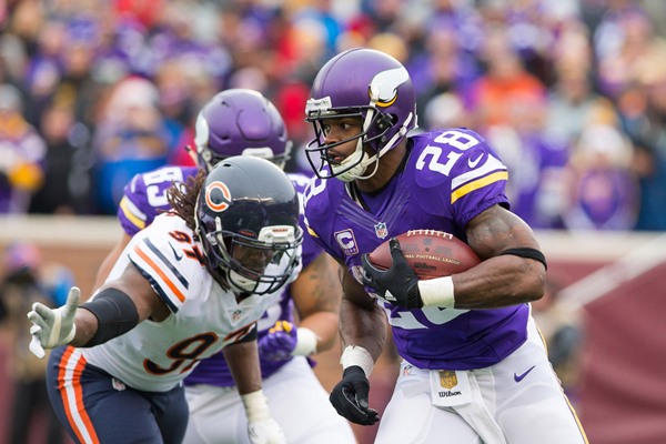 Adrian Peterson Still Likely to Play Next Week Despite Sprained Ankle