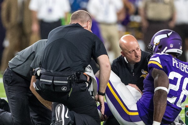 Fantasy Football Injury Report is a Bloodbath Following NFL Week 2 