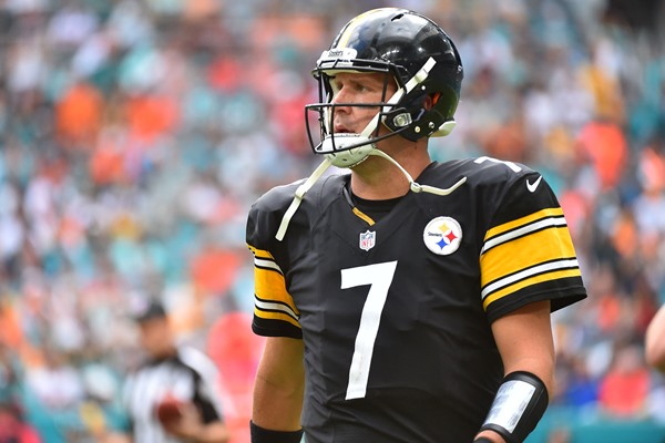 Ben Roethlisberger to Undergo MRI on Injured Knee