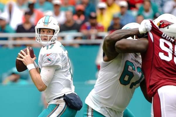Fantasy Impact of Ryan Tannehill's ACL Injury 