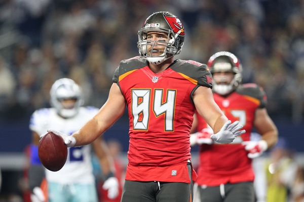 Most Surprising Fantasy Tight Ends of 2016 