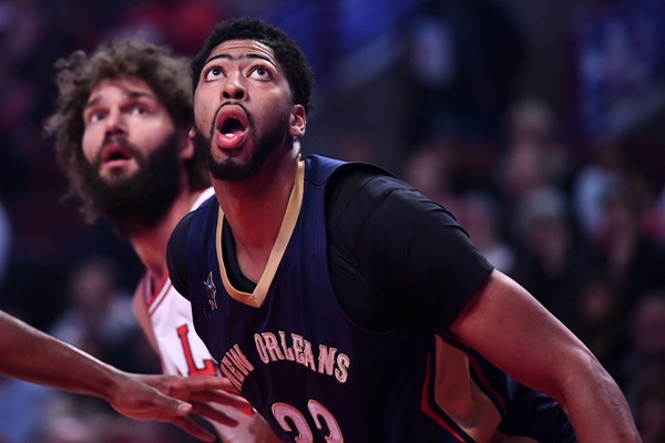 Pelicans F Anthony Davis Scores 36 in Loss to the Bulls 