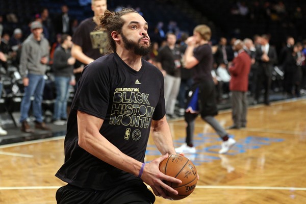 Fantasy Impact: Joakim Noah Done For the Season with Knee Injury 