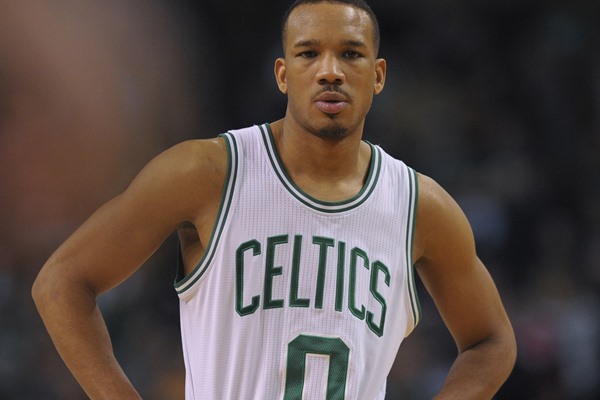 Celtics G Avery Bradley Sees Limited Action in Return From Injury 