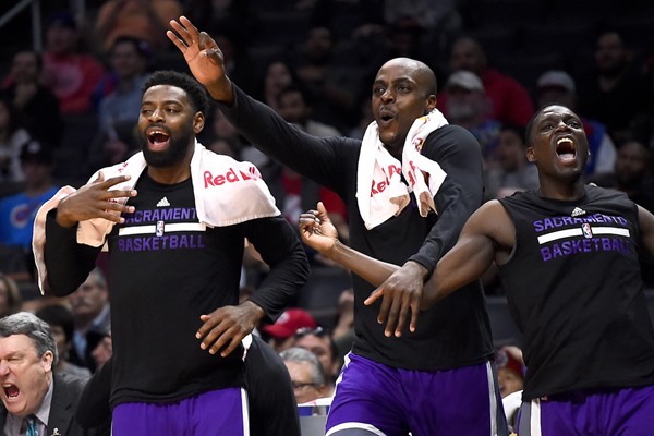 Kings to Rest Three Starters Sunday Against the Rockets 