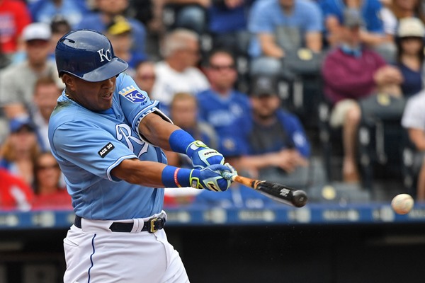 Injury Alert: Royals C Salvador Perez Out of Lineup Sunday 