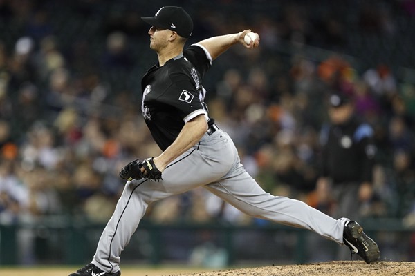 Chicago White Sox Place RP Nate Jones (Elbow) on DL