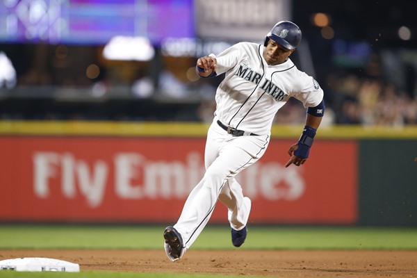 Injury Alert: Mariners Place 2B Robinson Cano on DL 