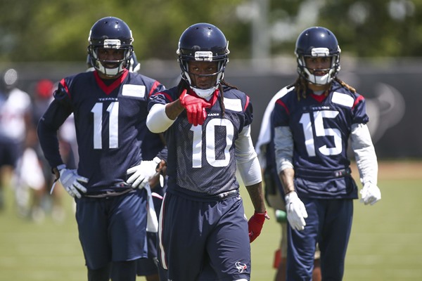 Injury Alert: Texans WR Will Fuller Out Indefiniely with Broken Collarbone 