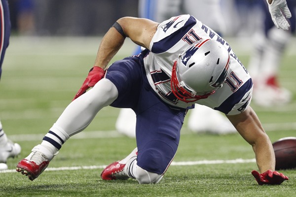 Report: Patriots "Suspect" Torn ACL for WR Julian Edelman
