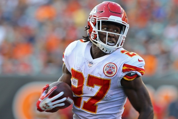 Fantasy Football Week 1: Chiefs Could Use Running Back by Committee Approach Against Patriots 