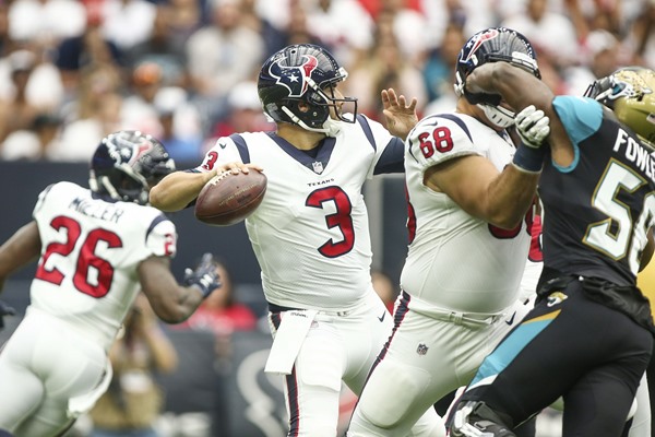 Tom Savage Benched in Favor of Deshaun Watson 