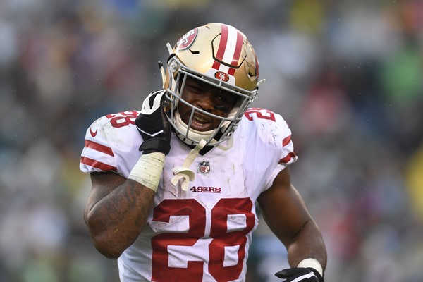 DraftKings Fantasy Football Week 10: Building an Optimal Lineup