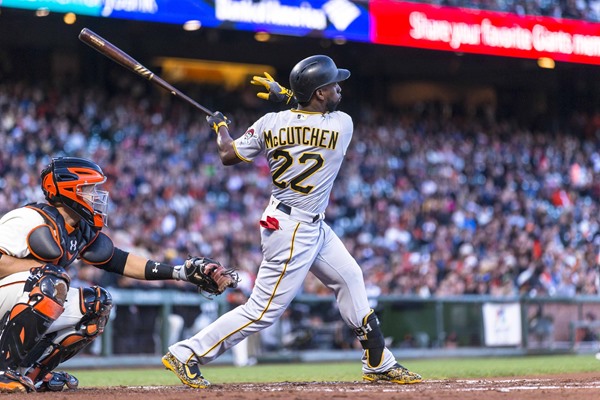 MLB Analysis: Pirates CF Andrew McCutchen Traded to San Francisco Giants