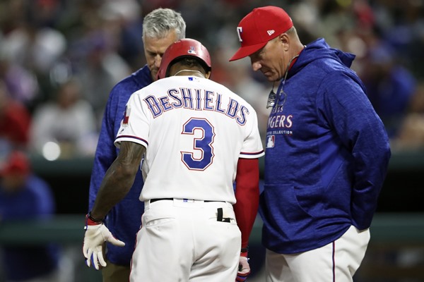 Fantasy Spin: Rangers CF Delino DeShields Out Four-to-Six Weeks