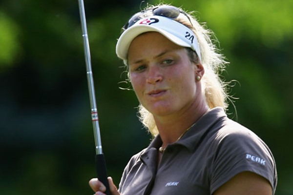 Suzann Pettersen Takes Lead at LPGA Lotte Championship