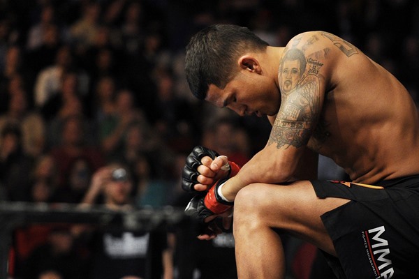 Anthony Pettis: Move to Featherweight Division is Only Temporary