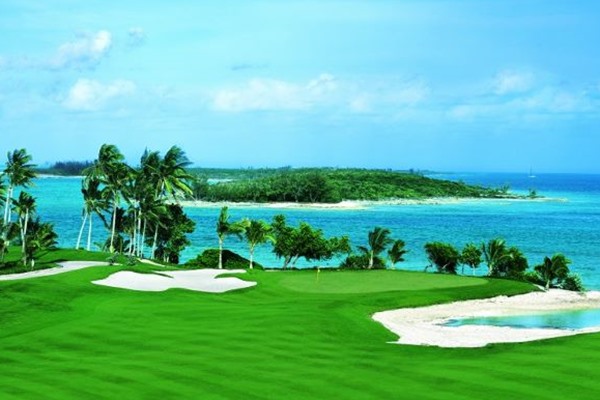 Pure Silk-Bahamas LPGA Classic Forced to Alter Format