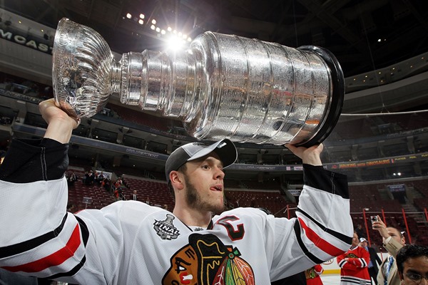 NHL Stanley Cup Final: Chicago Wins Stanley Cup With Late Heroics