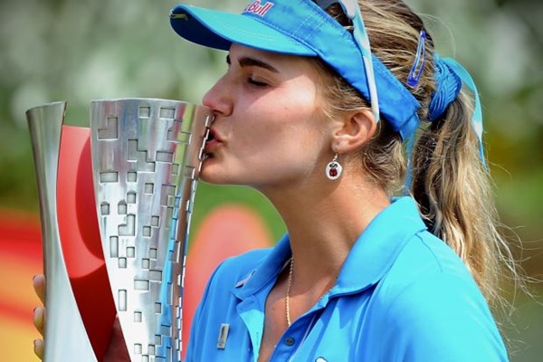 Lexi Thompson Cruises to Victory at the Sime Darby LPGA Malaysia