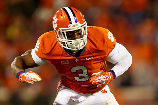 2014 NFL Mock Draft: Fits for the Best Defensive End Prospects