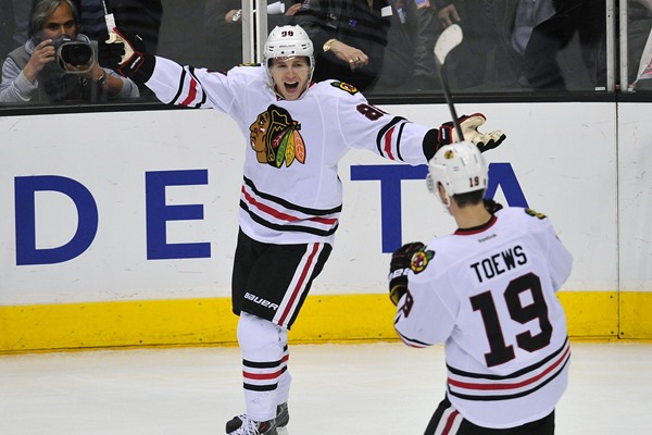 NHL Stanley Cup Playoffs 2014: How Will the Kane and Toews Injuries Affect Chicago?