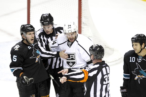 NHL Stanley Cup Playoffs 2014: Daily Picks for Monday Night's Games