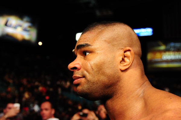 UFC News: Alistair Overeem Likely to Fight Antonio ‘Bigfoot’ Silva at UFC 156