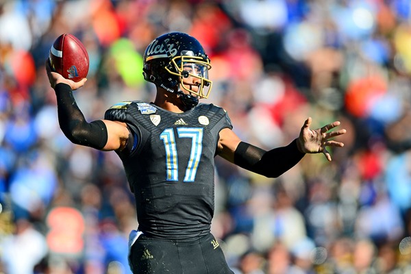 Will Brett Hundley Improve on Disastrous 2013 Season? 