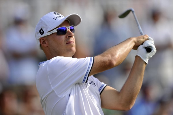 Ben Crane Leads at FedEx St. Jude Classic