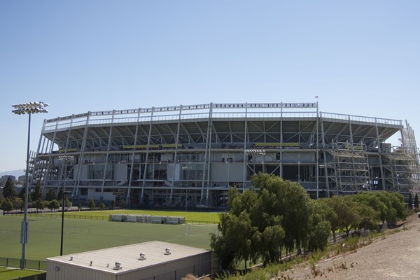 Five NHL Cities that Deserve an Outdoor Game