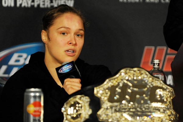 Ronda Rousey Wins 2014 ESPY Award for Best Female Athlete