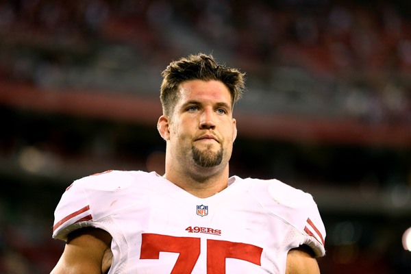 5 Potential Suitors for 49ers’ G Alex Boone