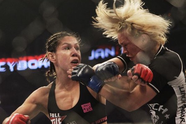 Cris ‘Cyborg’ Won’t Join Bellator, Still Wants Grudge Match with Ronda Rousey