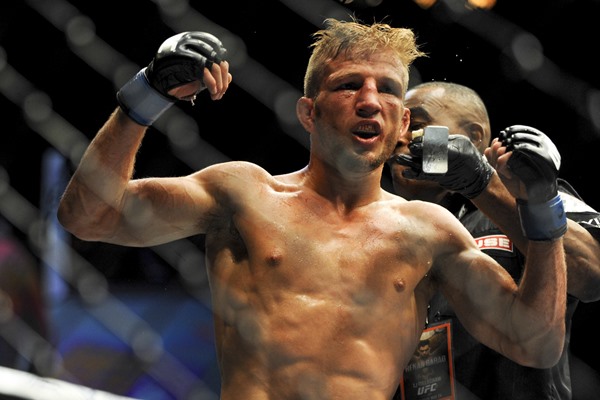 TJ Dillashaw Calling for Dominick Cruz Title Fight in February or March