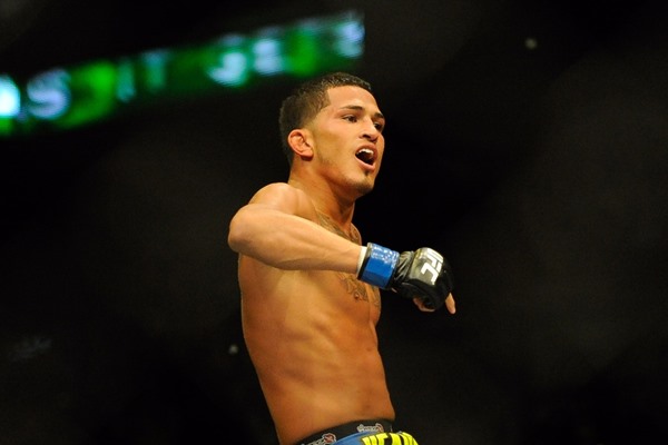 Anthony Pettis: Gilbert Melendez’s ‘Very Basic’ Striking Wont Get Him Past Round 1
