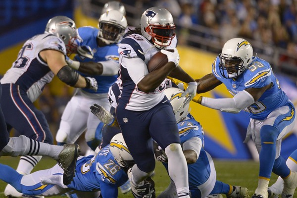 Daily FanDuel Fantasy Football Plays: Week 15