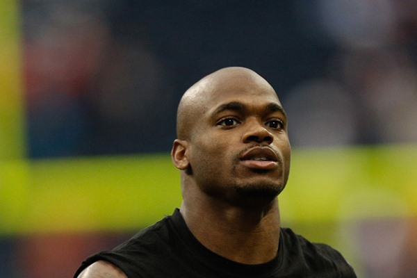 Week 17: Adrian Peterson vs. Green Bay Packers' Defense