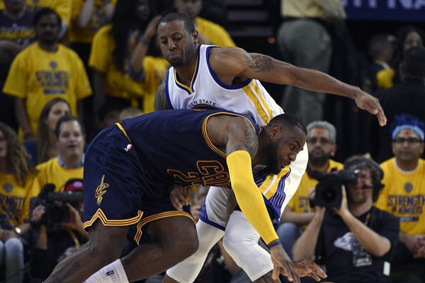 2015 NBA Finals: Game 3 Preview